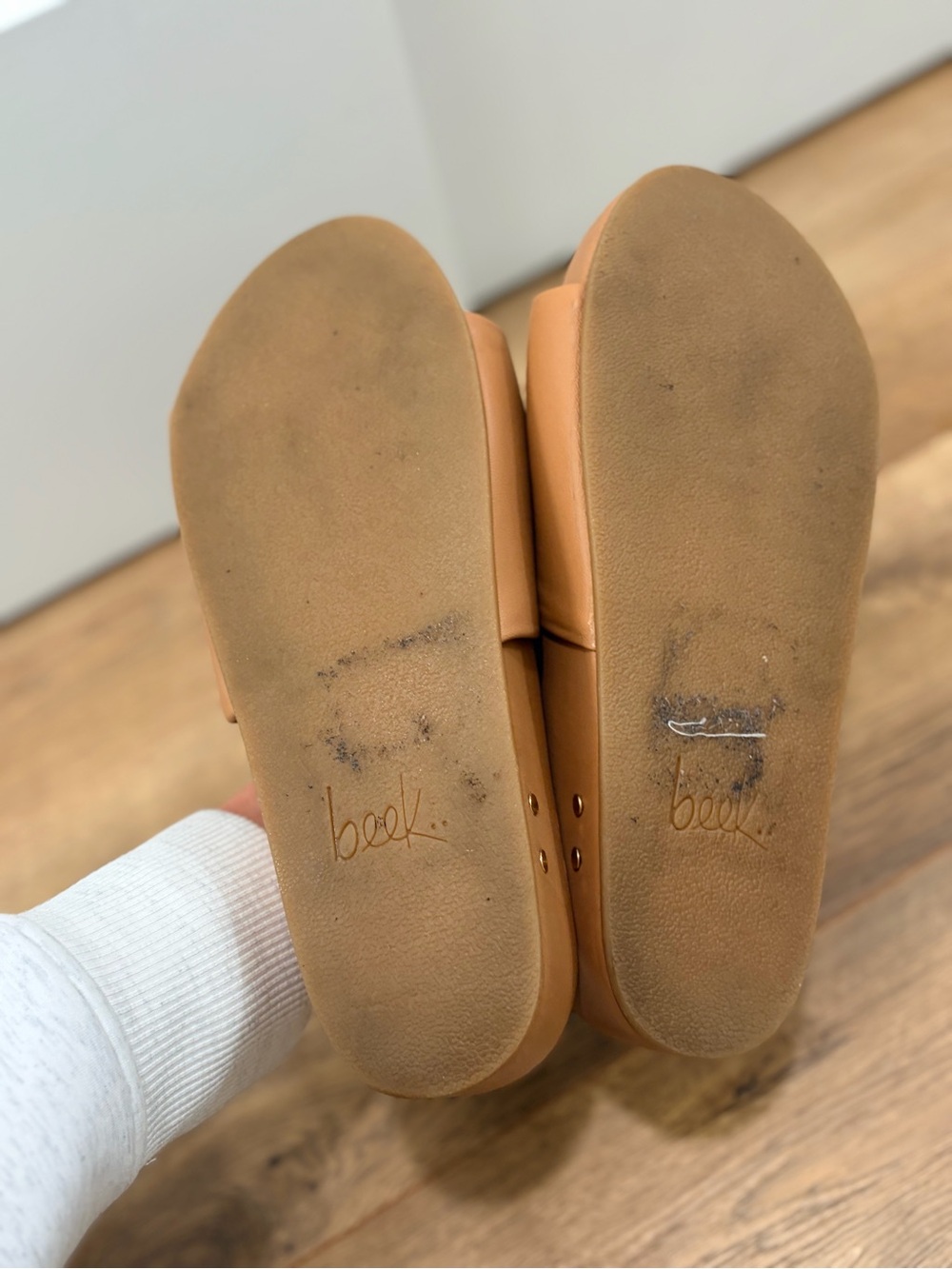 Size 8 - beek pelican leather platform sandal in honey - Picture 7 of 10